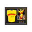 Deluxe ingelijst geel Hulkamania-shirt gesigneerd door Hulk Hogan met grote worstelfoto en naamplaat.