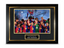 Deluxe ingelijste Barcelona-foto gesigneerd door Robert Lewandowski met trofee, handtekening en naamplaatje.