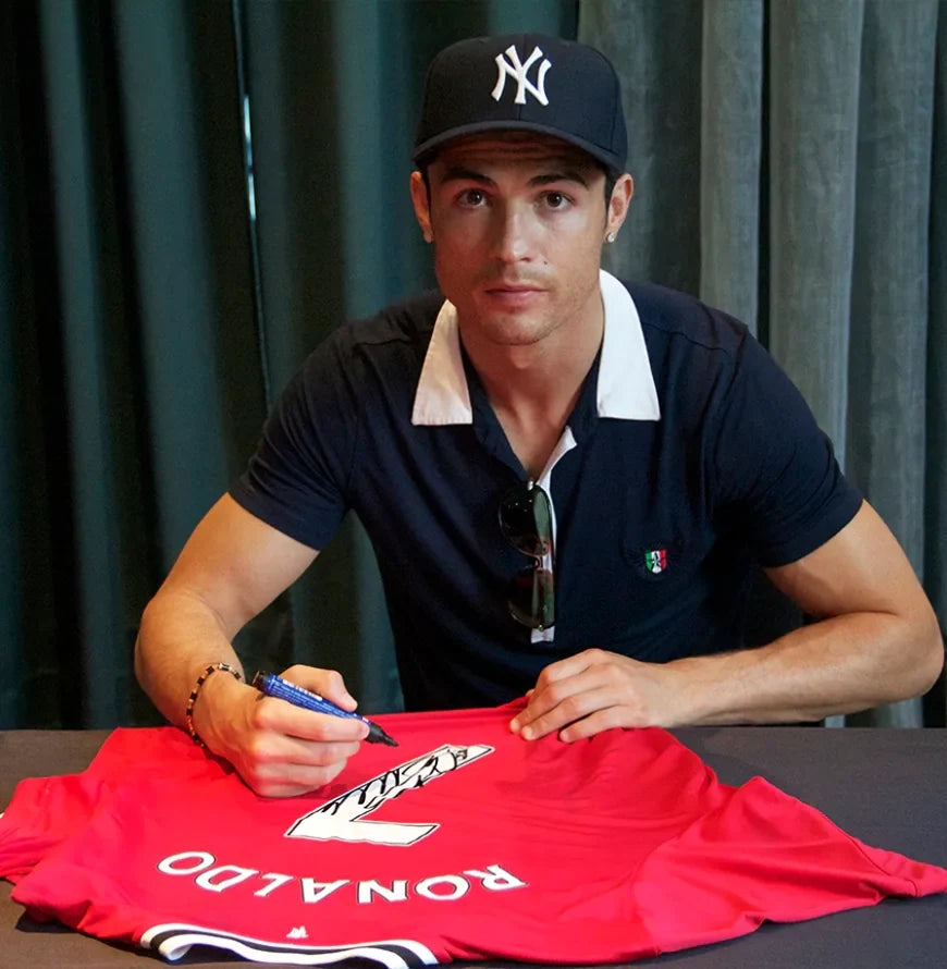 Cristiano Ronaldo gesigneerd shirt waarde: wat bepaalt de prijs?