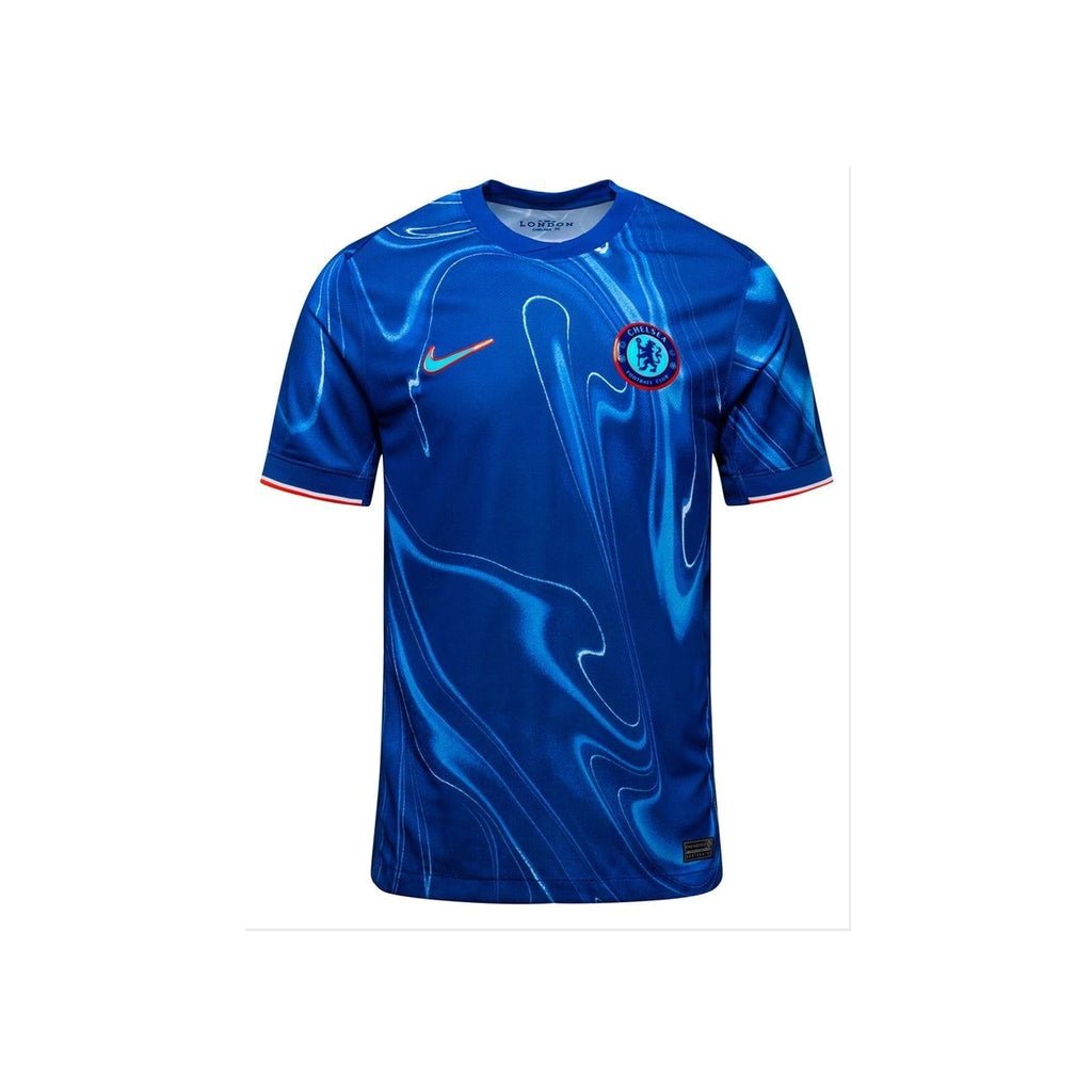 Voorkant van een blauw Chelsea Nike voetbalshirt met clublogo en opvallend golvend patroon.