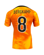 Dennis Bergkamp Gesigneerd Voetbalshirt Nederland 2022-23 - Sport Memorabilia Netherlands