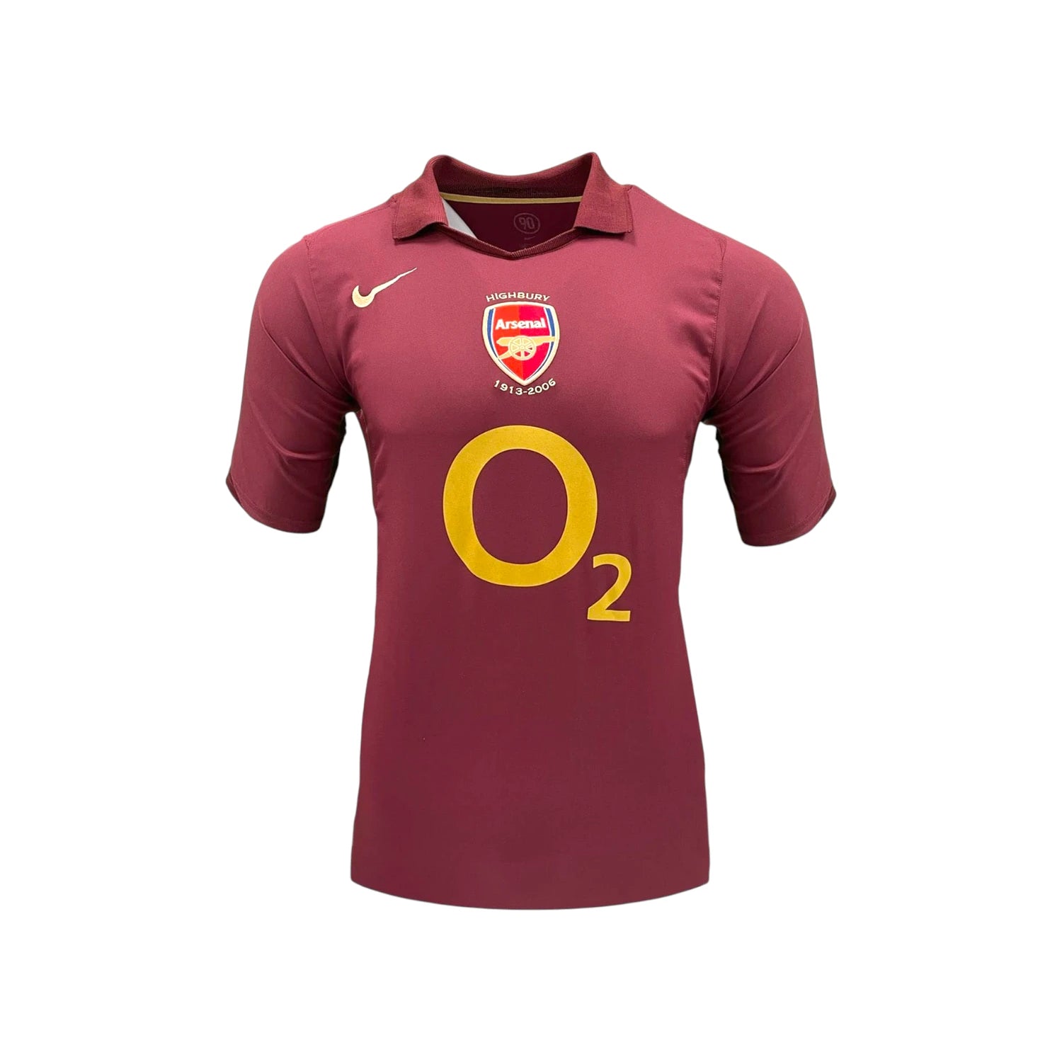 Official Arsenal 2005-06 commemorative Highbury football shirt signed by Dennis Bergkamp.