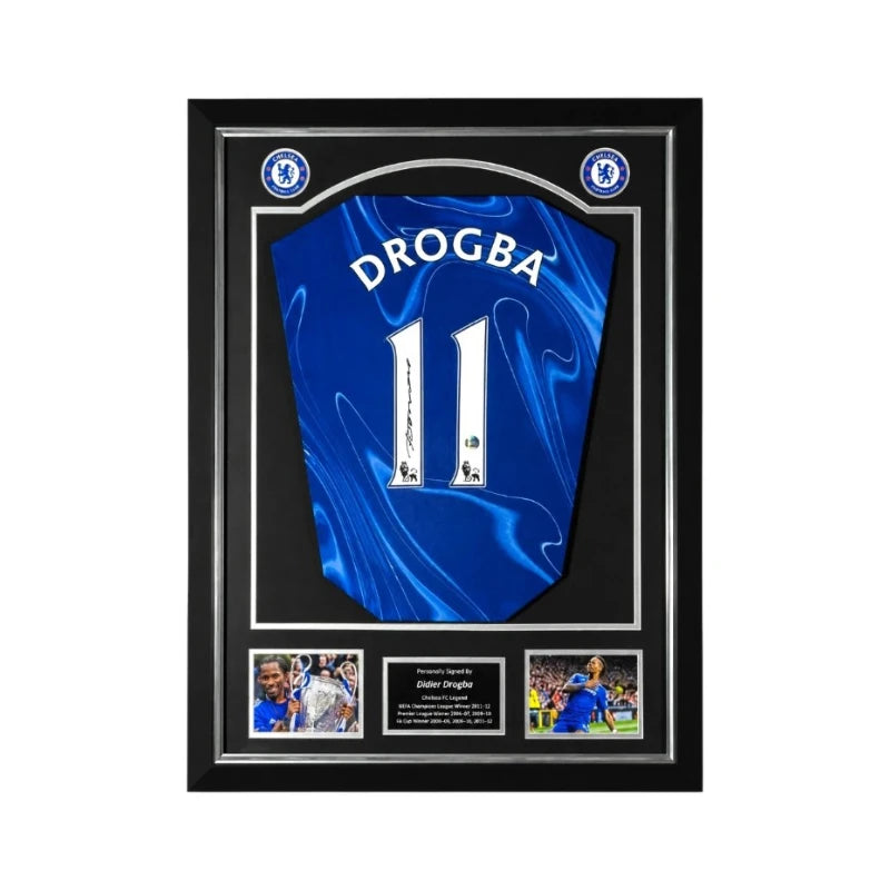 Didier Drogba signed Chelsea football shirt number 11 displayed in a black presentation frame. Hoofdafbeelding