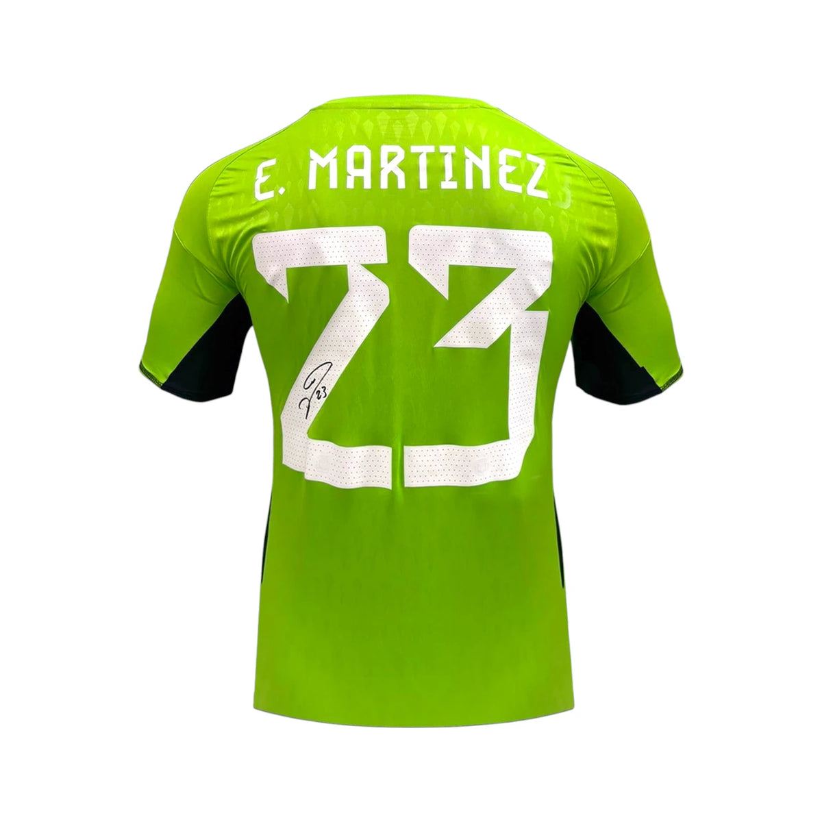 Back of a green Argentina number 23 football shirt signed by Emiliano Martinez. Hoofdafbeelding