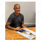 Signing proof van Fabio Cannavaro tijdens het signeren van een gesigneerde Italië voetbalfoto.