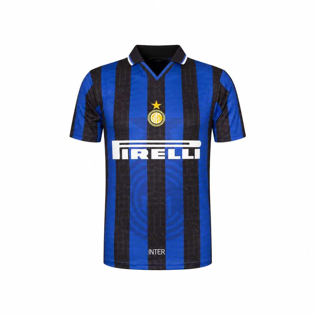 Voorkant van het blauw-zwarte Inter Milan 1997-1998 retro voetbalshirt met Pirelli-sponsor, clublogo en gouden ster.
