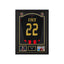 Deluxe ingelijst AC Milan nummer 22 voetbalshirt gesigneerd door Kaká met foto’s en naamplaatje.