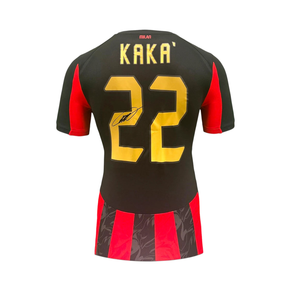 Back of a black AC Milan number 22 football shirt signed by Kaka. Hoofdafbeelding