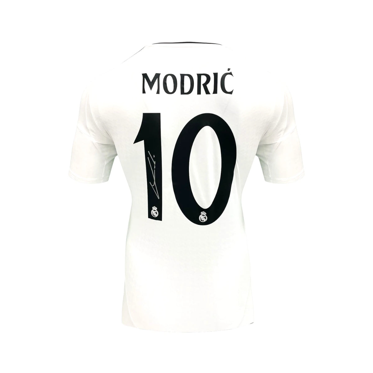 Back of a white Real Madrid number 10 football shirt signed by Luka Modric. Hoofdafbeelding