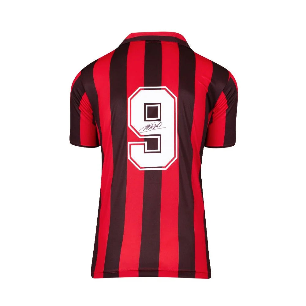 AC Milan retro voetbalshirt met nummer 9 en handtekening van Marco van Basten – gesigneerde sportmemorabilia.
