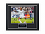 Deluxe ingelijste Real Madrid-foto gesigneerd door Roberto Carlos met handtekening en naamplaatje.