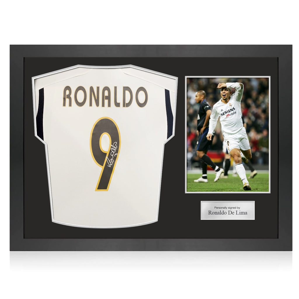 Ingelijst gesigneerd Real Madrid voetbalshirt van Ronaldo de Lima met foto