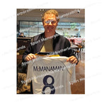 Signing proof of Steve McManaman with a signed Real Madrid 1999-2000 home football shirt.