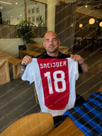 wesley-sneijder-signing-proof-signed-ajax-football-shirt-number-18
