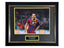 Deluxe ingelijste Barcelona-foto gesigneerd door Xavi Hernández met handtekening en naamplaatje.